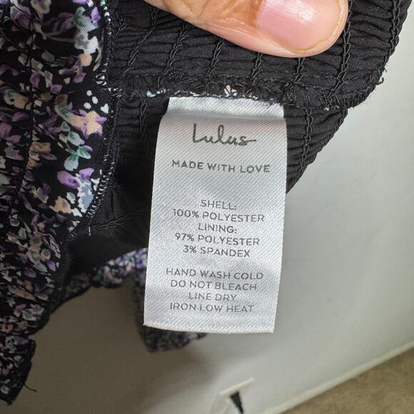 Lulus Black Purple Floral Smocked Peasant Blouse Size M Boho Crop Top - Picture 6 of 9